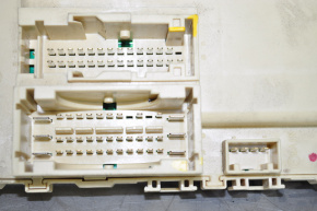 Fuse box under the dashboard Kia Optima 11-13
