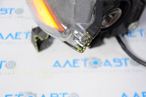 Headlight front left Nissan Rogue 14-16 bare halogen, broken housing, no fasteners, for spare parts