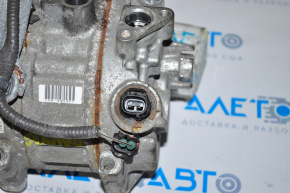 Air conditioning compressor Toyota Rav4 13-18 broken pulley, for spare parts