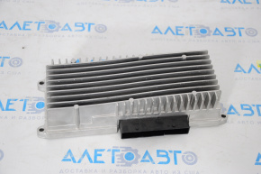 Audio amplifier Audi Q5 8R 09-17 crack in connector