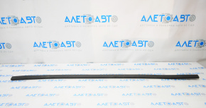 Fiat 500L 14-19 Hood Seal