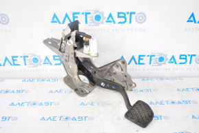 Brake pedal Nissan Maxima A36 16-