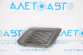 Right fog light plug Nissan Rogue 14-16 worn out