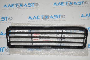Toyota Camry v50 12-14 usa SE front bumper lower grille
