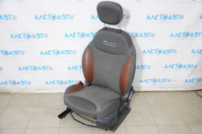 Driver's seat Fiat 500L 14-16 without airbag, cloth black with brown insert, water damage, non-working belt