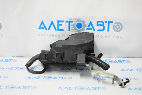 Nissan Maxima A36 16-17 Rear Underhood Fuse Box
