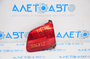 Inner lamp trunk lid right VW Tiguan 12-18 rest, chips on corners
