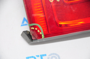 Inner lamp trunk lid right VW Tiguan 12-18 rest, chips on corners