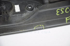 Radiator grill grill Ford Escape MK3 13-16 prerest without emblem chrome strip, broken fastening