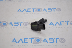 Air flow meter Toyota Prius V 12-17