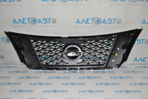 Radiator grill grill Nissan Pathfinder 13-16 prerest without camera with emblem