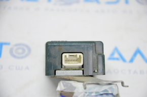Toyota Camry v40 door control unit