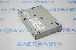 XM Satellite ReceiverToyota Sequoia 08-13