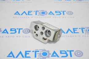 VW Tiguan 09-17 Air Conditioner Heater Valve