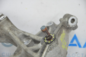 Rear left trunnion VW Tiguan 09-17 FWD bolt stuck