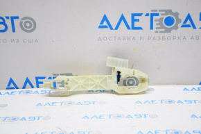Kia Optima 16 front left door handle mechanism - type 1