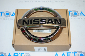 Nissan Murano z52 15-23 radiator grille emblem under camera