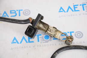 Negative terminal of battery Nissan Pathfinder 13-18