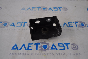 Radiator support lower right Fiat 500L 14- 1.4T rubber + metal
