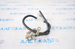 Negative terminal Fiat 500L 14-16 under manual transmission, wire cut off