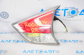 Light inside trunk lid right Nissan Rogue 14-16 chip on glass