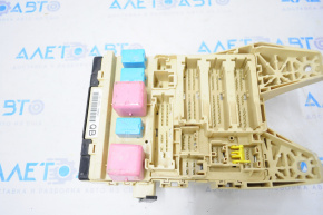Toyota Highlander 08-13 Under Dash Fuse Box