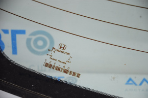 Rear glass Honda Accord 13-15 scratches