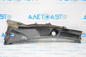 Windscreen wiper grille plastic left Infiniti G25 G35 G37 4d 06-13 crack in fastener