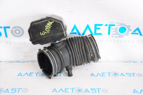 Air duct with resonator Lexus ES350 13-18