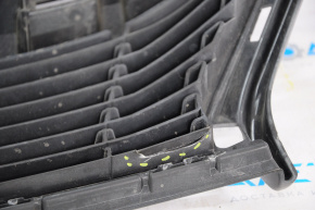 Radiator grill grill Lexus ES300h ES350 13-15 prerest broken fasteners, cracks