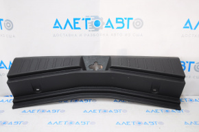 Nissan Versa Note 13-19 Trunk Door Scratches
