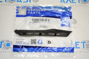 Right wiper grille seal Chevrolet Volt 11-15