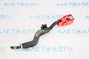 Positive terminal of battery Honda Accord 18-22 hybrid, wire cut