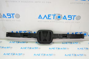 Fastening the center molding Honda Accord 18-20