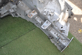 Front left quarter Ford Fusion mk5 13-20 white, dents