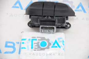Phone Control Buttons on the Steering Wheel Honda HR-V 16-22