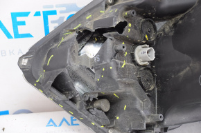 Headlight front right bare Honda HR-V 16-18 halogen, broken housing, broken fastener