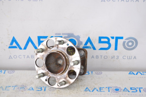 Rear right hub Honda HR-V 16-18 fwd