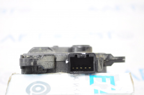 Actuator motor heater drive on the central pillar Hyundai Santa FE Sport 13-18