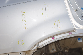 Kia Sorento 10-15 rear right quarter wing, silver, dents