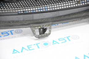 Wiper grille plastic Chevrolet Cruze 16 - broken mount