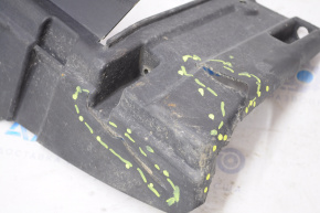 Lower radiator deflector GMC Terrain 10-15 cracks