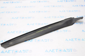 Left tailgate seal GMC Terrain 10-17 on body