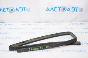 Door seal on the right threshold GMC Terrain 10-17 the fastening is torn