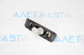 Left tailgate number plate light for Lexus RX300 RX330 RX350 RX400h 04-09