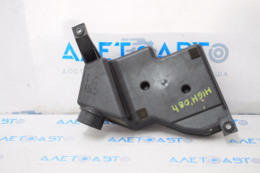 08-10 Toyota Highlander hybrid garbage disposal