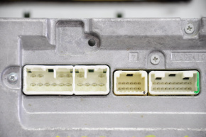Tape recorder radio player Toyota Highlander 08-10 worn buttons
