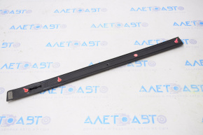 Door seal on the central pillar left Toyota Highlander 08-13 black