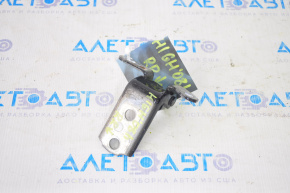 Lower rear right door hinge for Toyota Highlander 2013