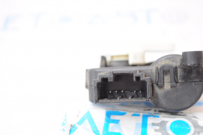 Actuator motor for heater air conditioner VW Passat b8 16-19 USA with traction